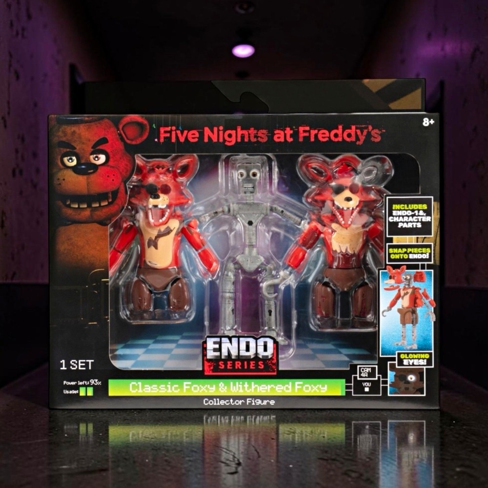 FNAF Jazwares Endo Series Classic Foxy & Withered Foxy Set